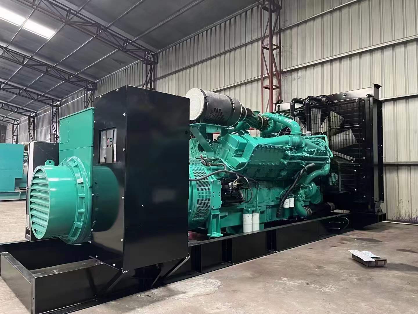 稷山如何降低 800kW 柴油发电机输出电流的波动？