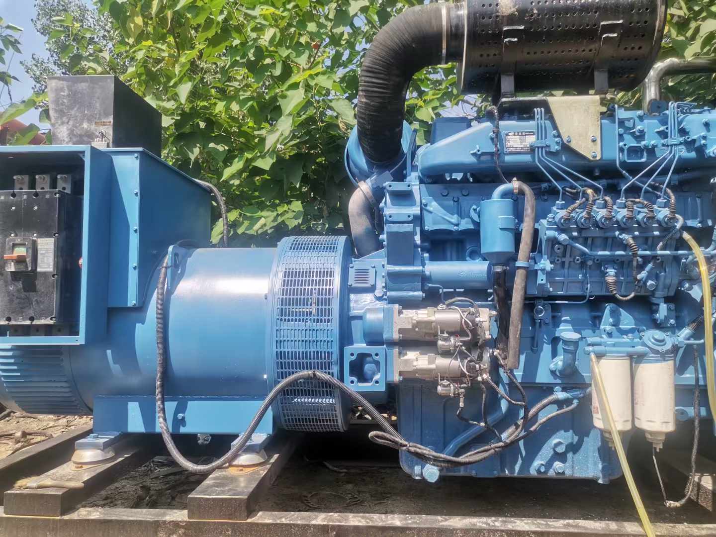 稷山详细说明降低 800kW 柴油发电机输出电流波动的方法