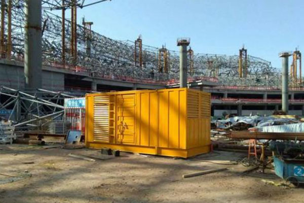 稷山发电机出租如何判断空气滤清器是否需要更换？